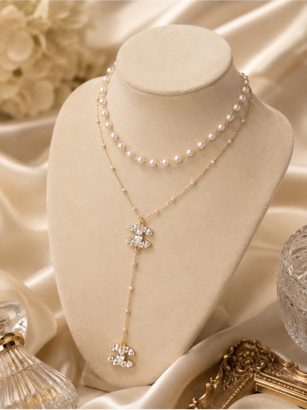 Luxury Gold Pearl Layered Lariat Necklace Set with Crystal Accents - Picture 3 of 13